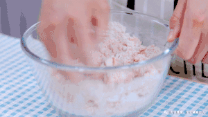 红薯豆沙饼 宝宝辅食食谱的做法 步骤5