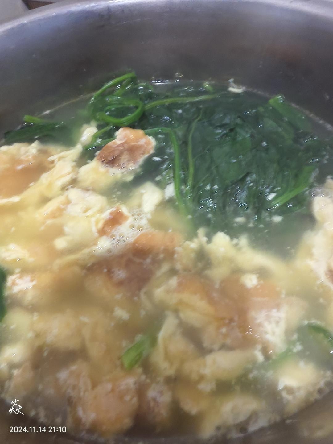 菠菜鸡蛋汤