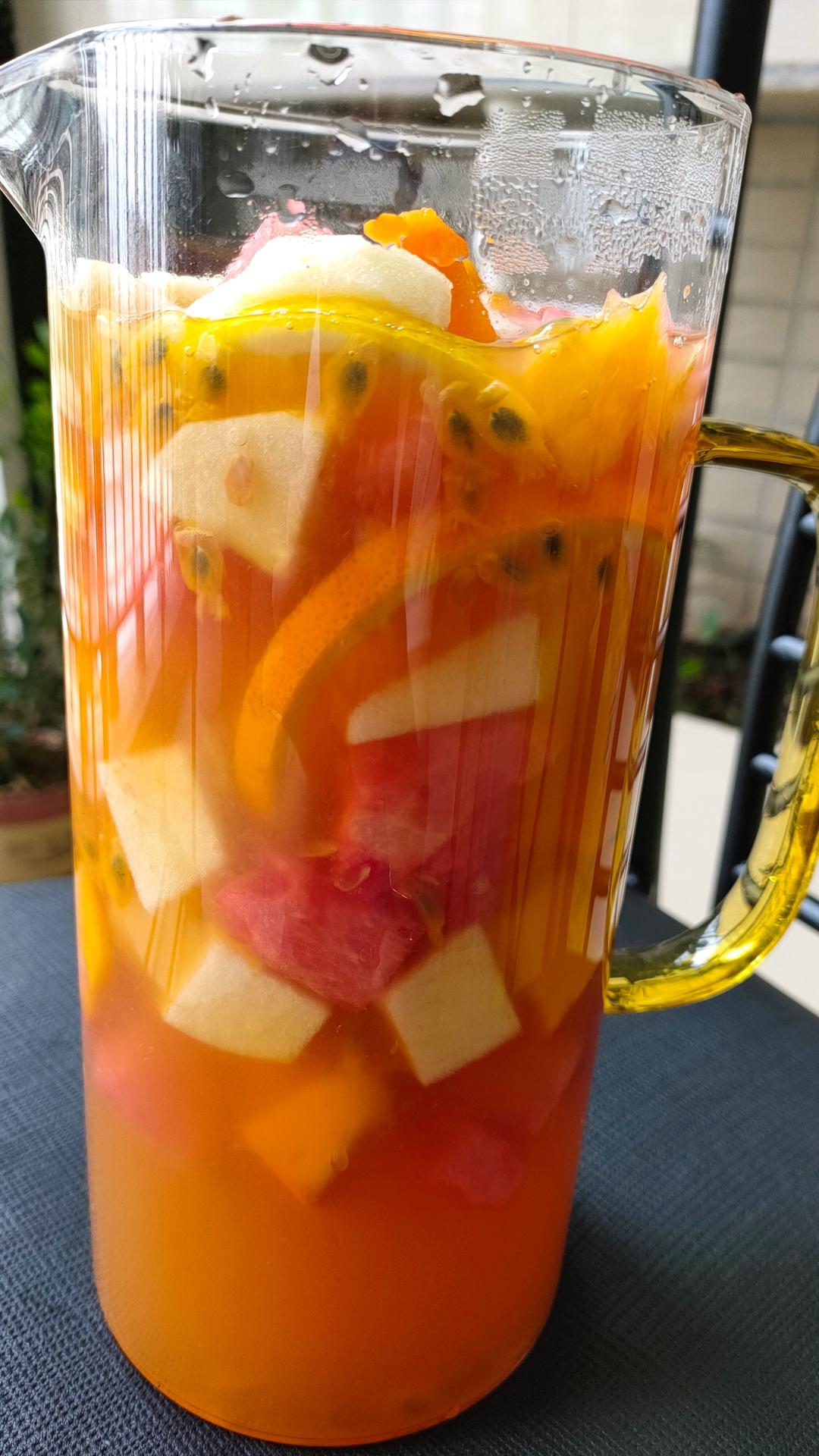 一眼就爱上的高颜值水果茶
