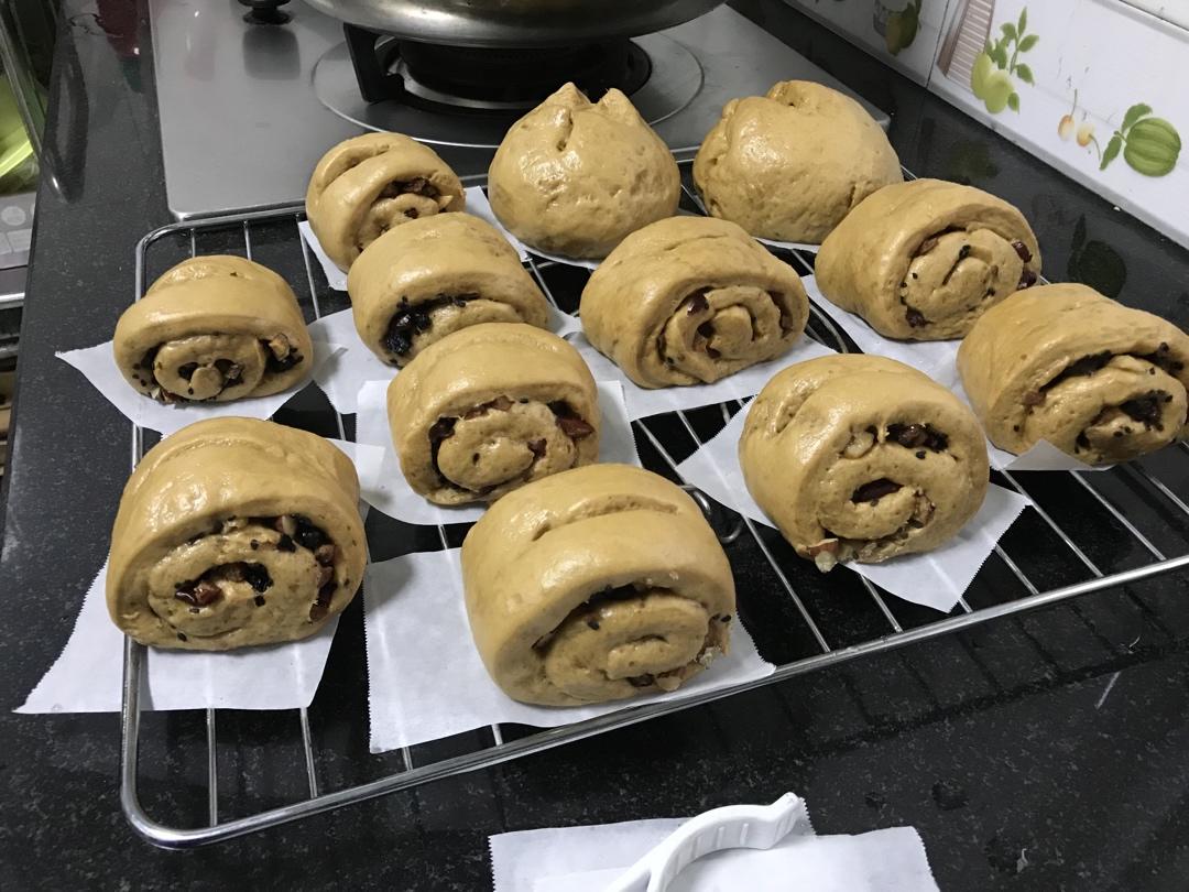 有料的红糖馒头（土豪包）