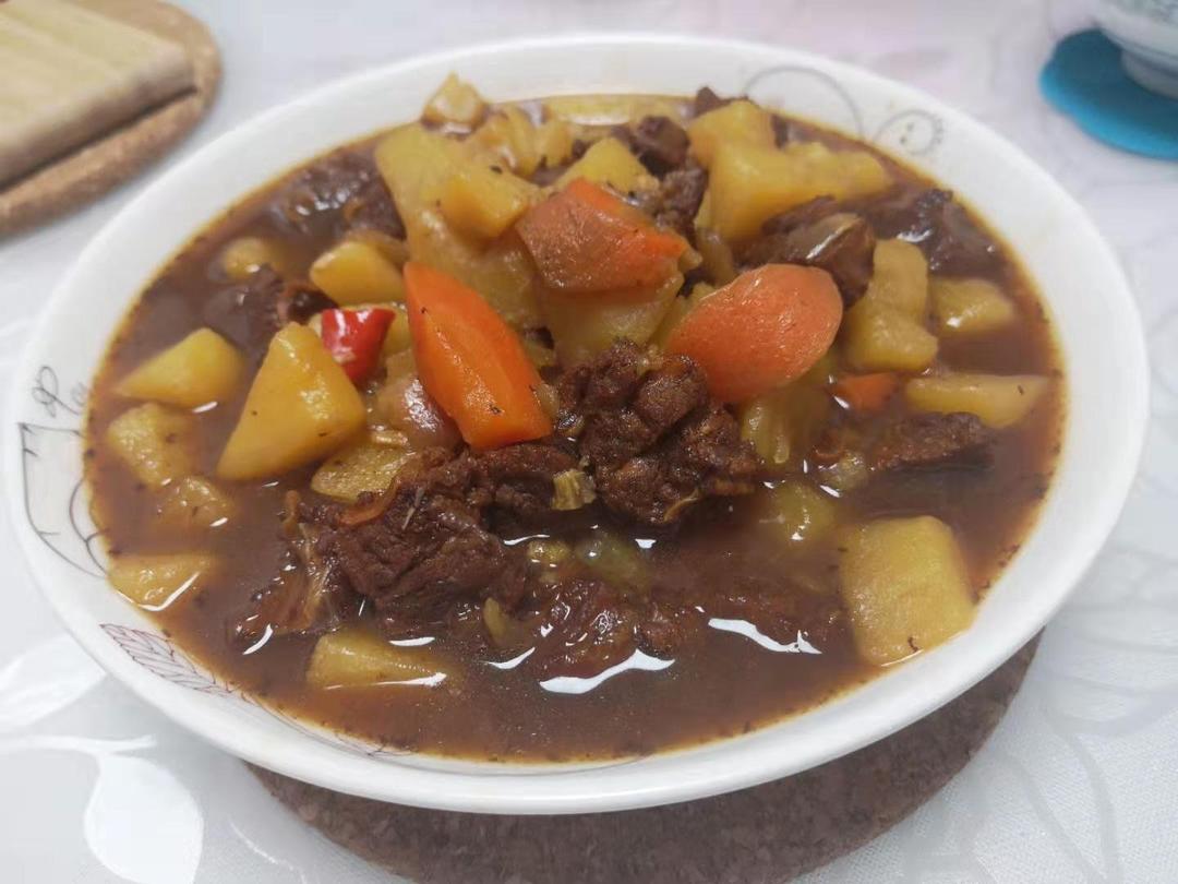 番茄土豆炖牛腩