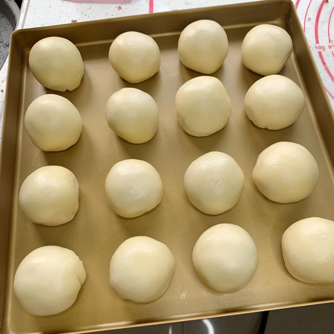 蛋黄酥，只需松弛一次的做法，适合新手