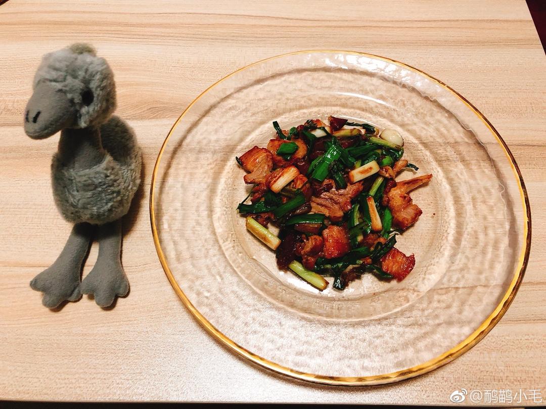 五花肉炒大蒜