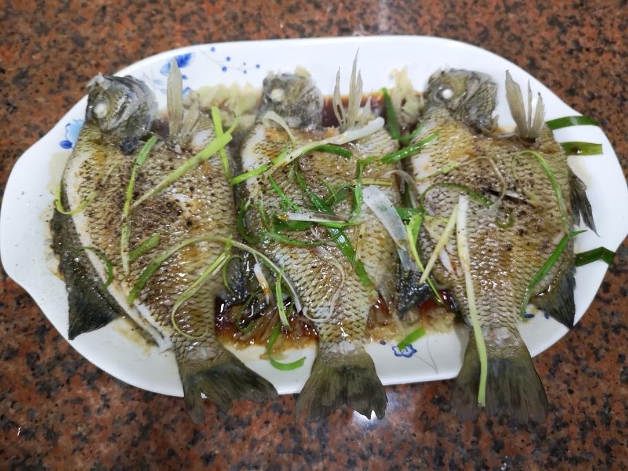 清蒸太阳鱼🐠☀️的做法