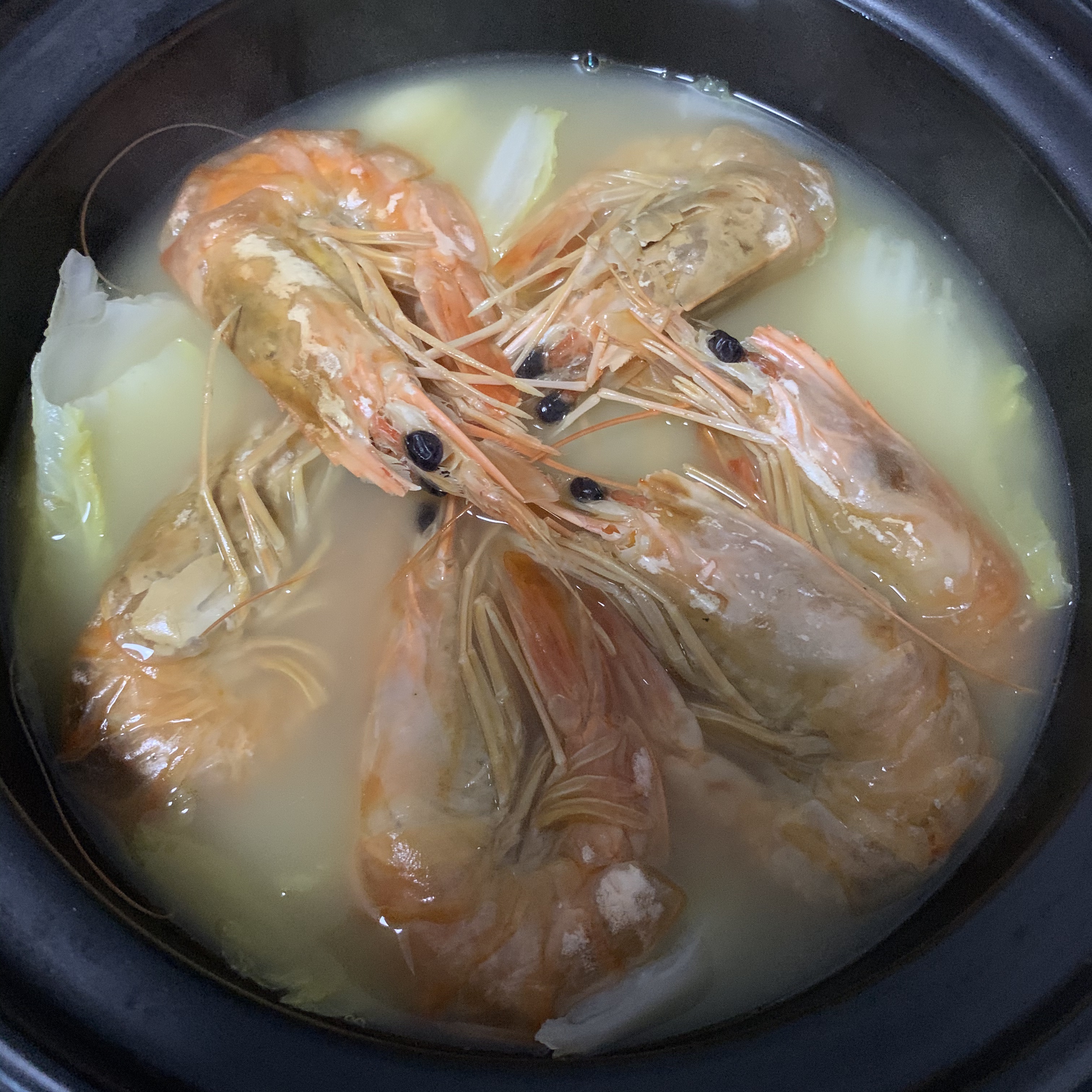 大虾干娃娃菜煮汤，不放鸡精依旧鲜味一级棒的做法