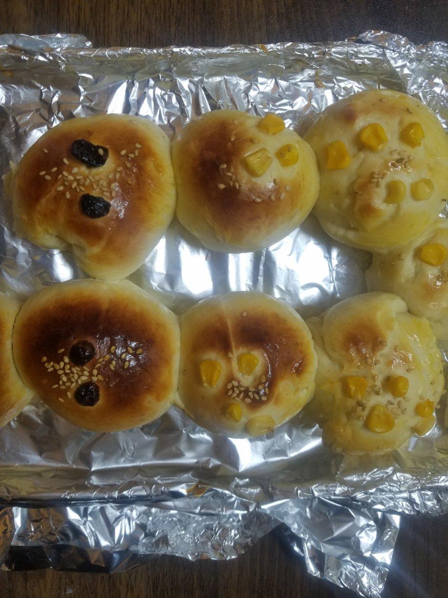 椰蓉奶香小餐包
