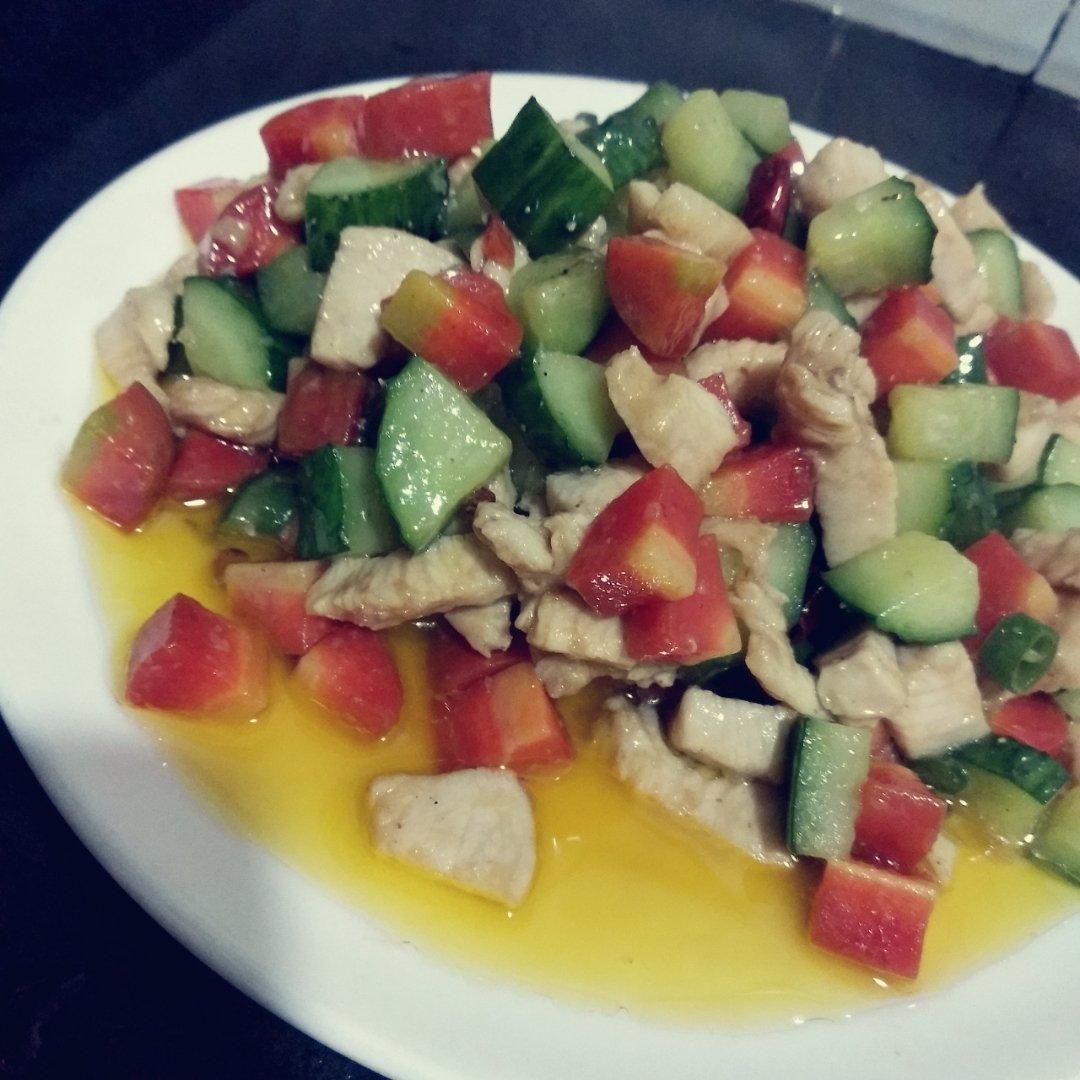 胡萝卜黄瓜鸡胸肉