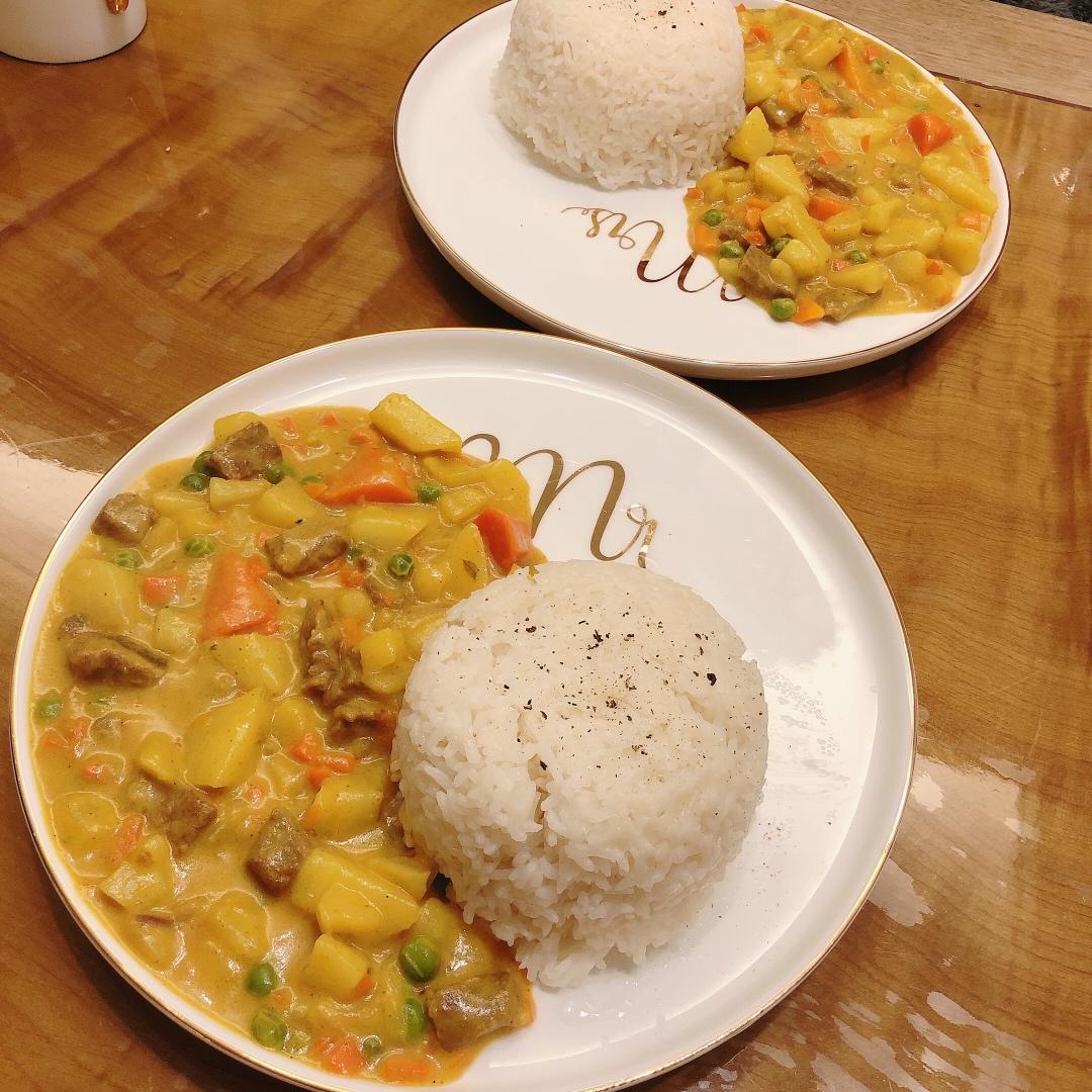 鸡肉咖喱饭