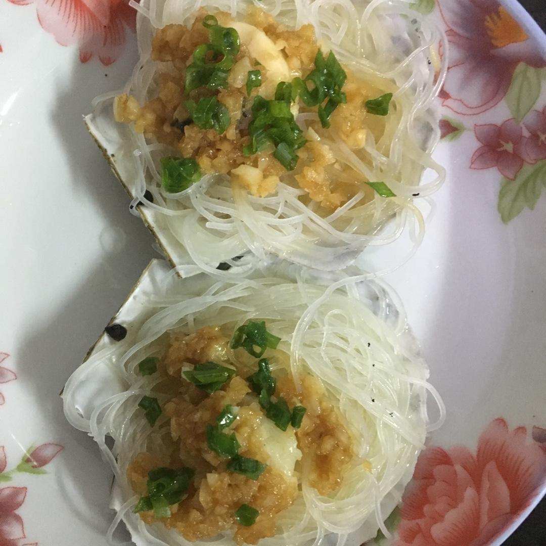 蒜蓉粉丝蒸扇贝