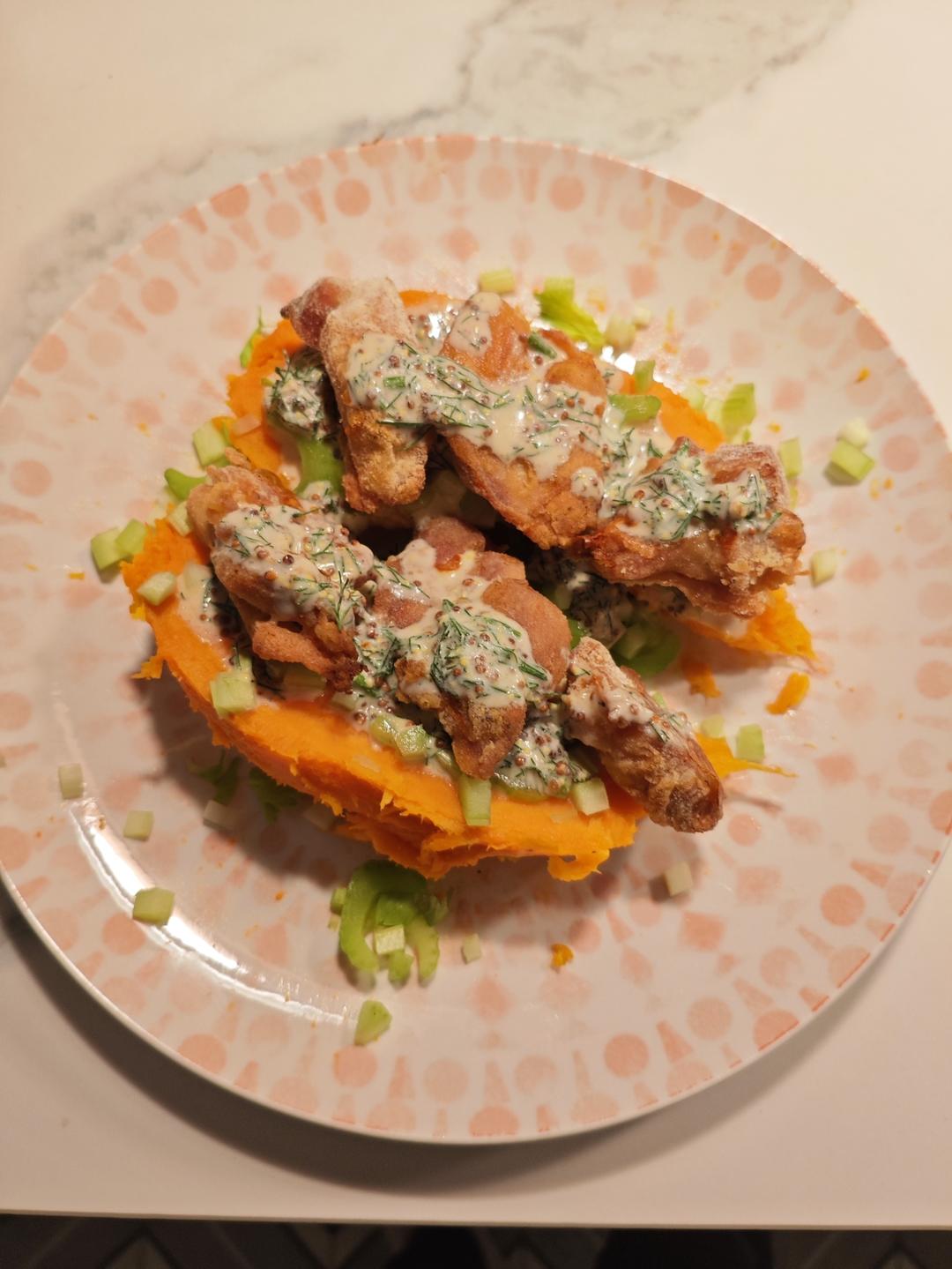 炸鸡红薯沙拉 Fried Chicken and Sweet Potato Salad