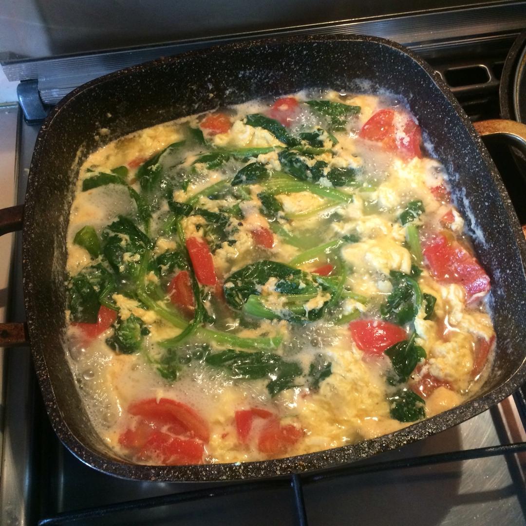 番茄鸡蛋菠菜汤