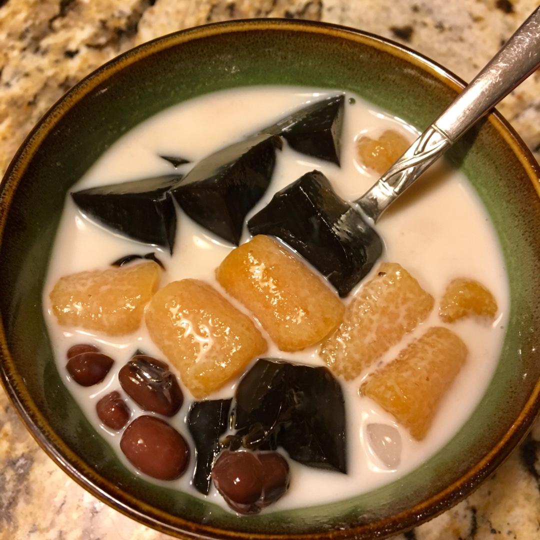 满足你的偷学欲望，“鲜芋仙”的三色芋圆在家也能轻松搞定！——三色芋圆