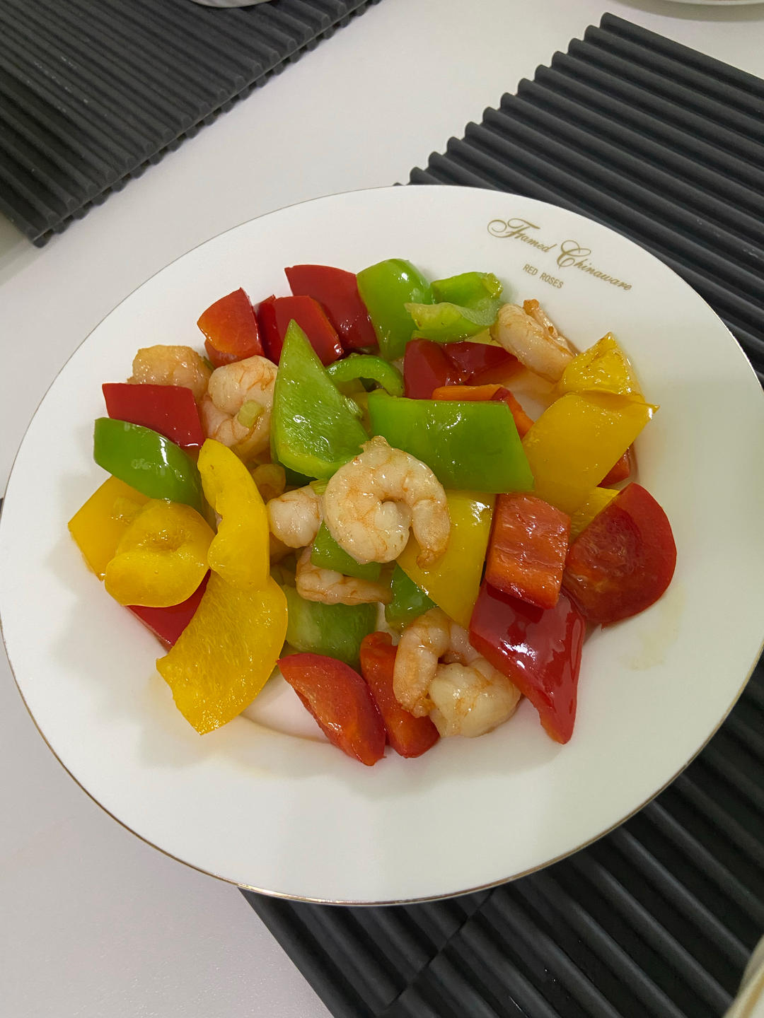 彩椒炒虾仁