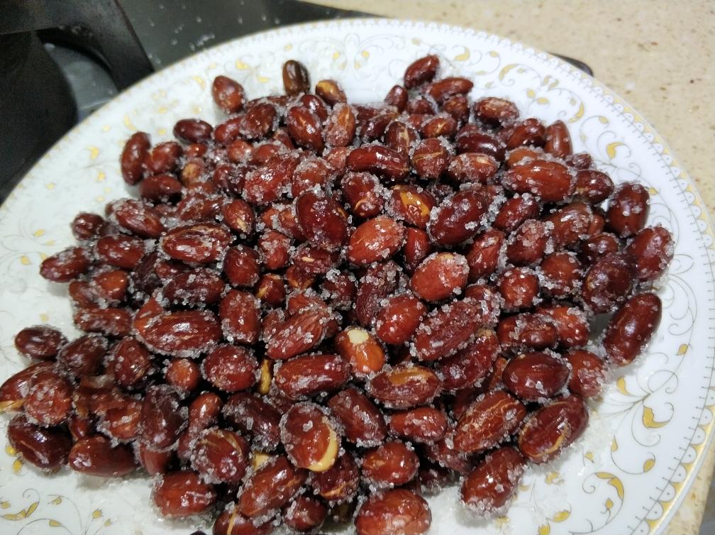 油炸花生米