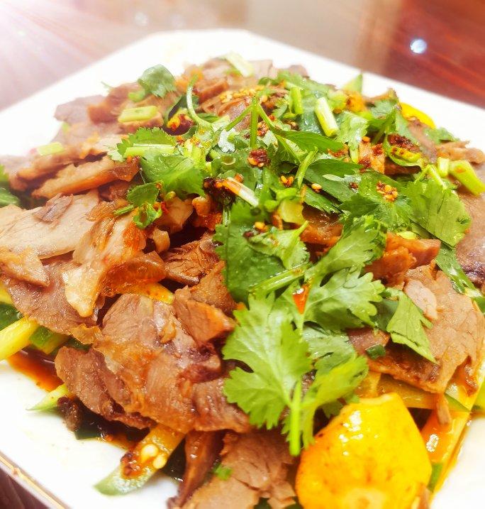 凉拌牛肉