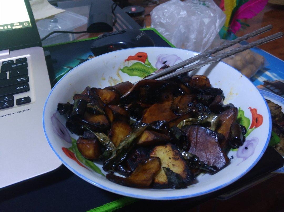 青椒素炒杏鲍菇