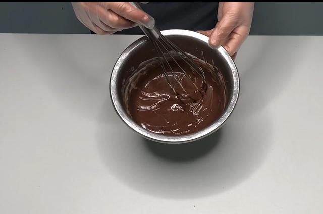 简单易做黑巧克力甘纳许的做法