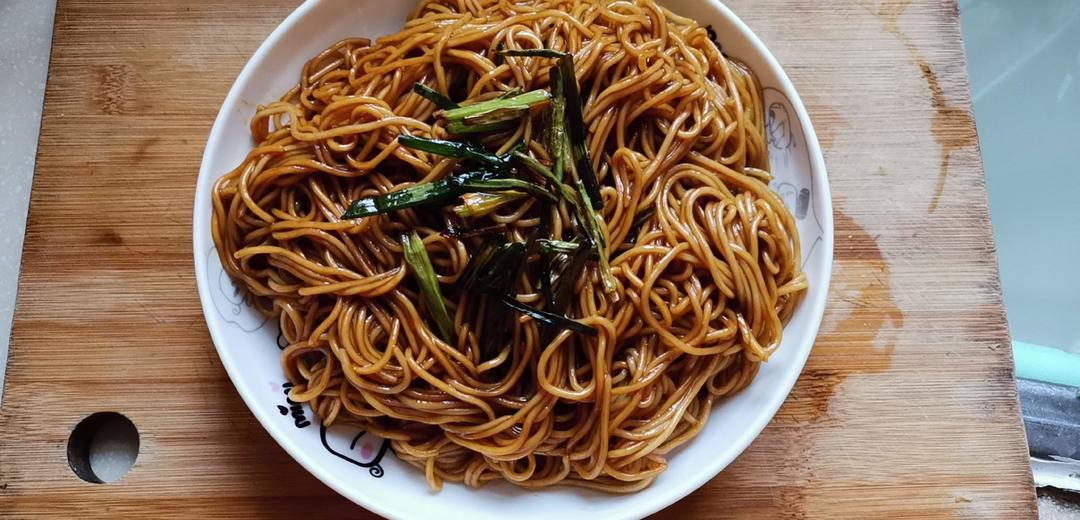 葱油拌面Spring Onion Noodles
