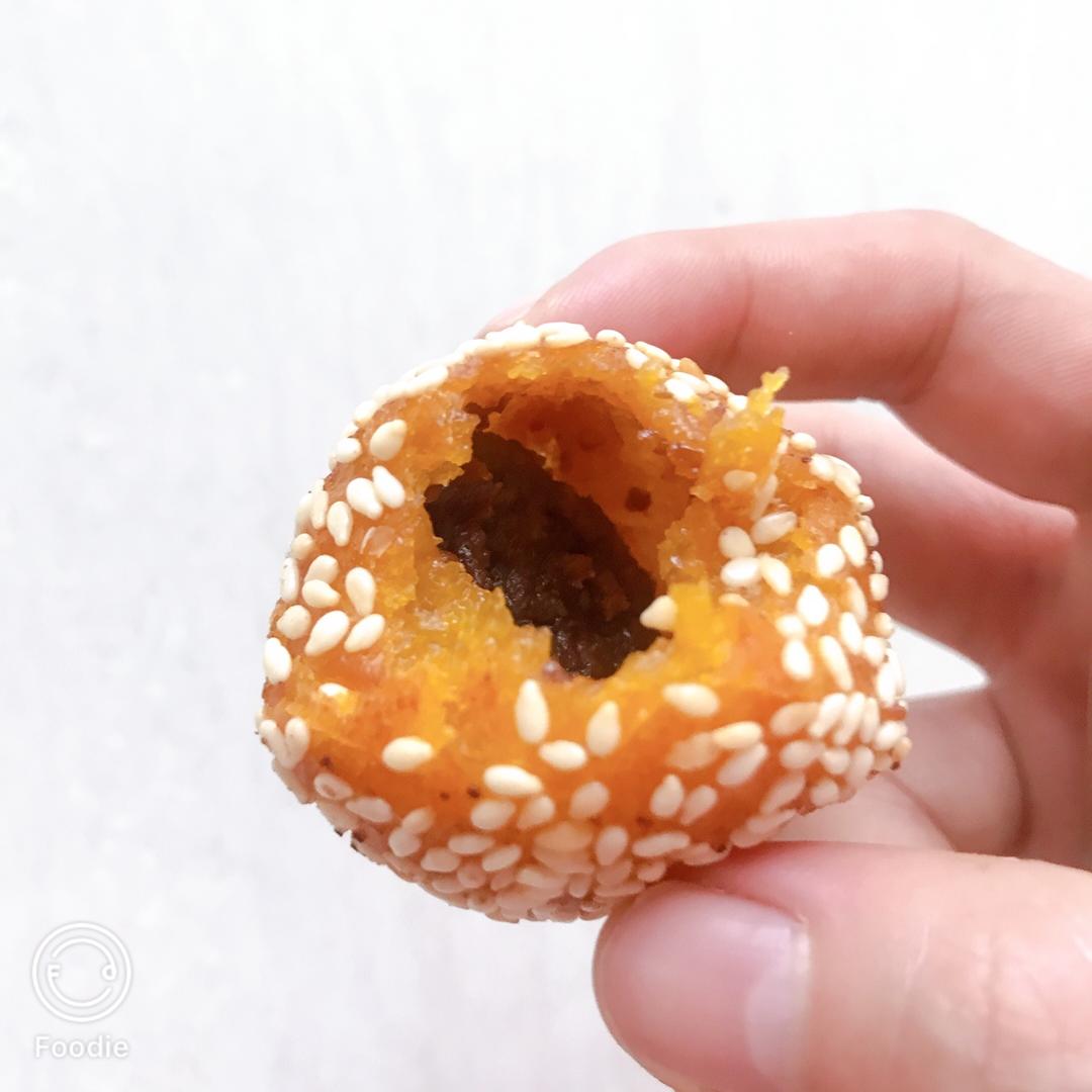 黄金球之一（南瓜芝麻球）