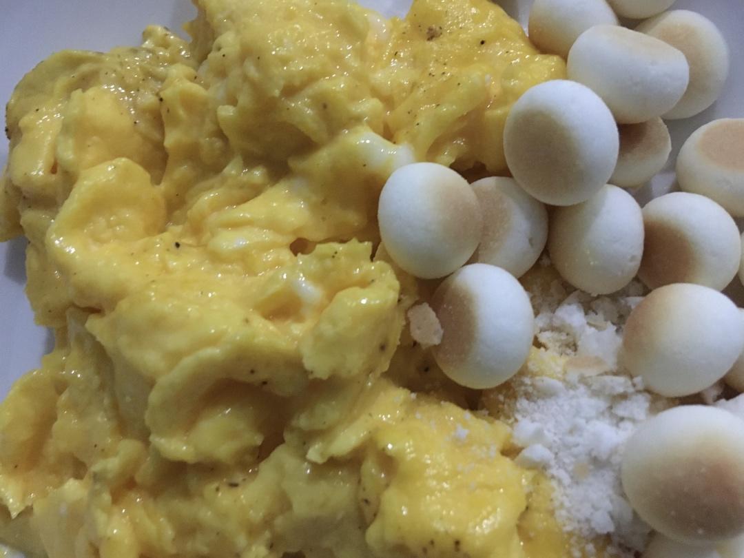 【FoodTube】Jamie Oliver的超简单美式炒蛋American Scrambled Eggs