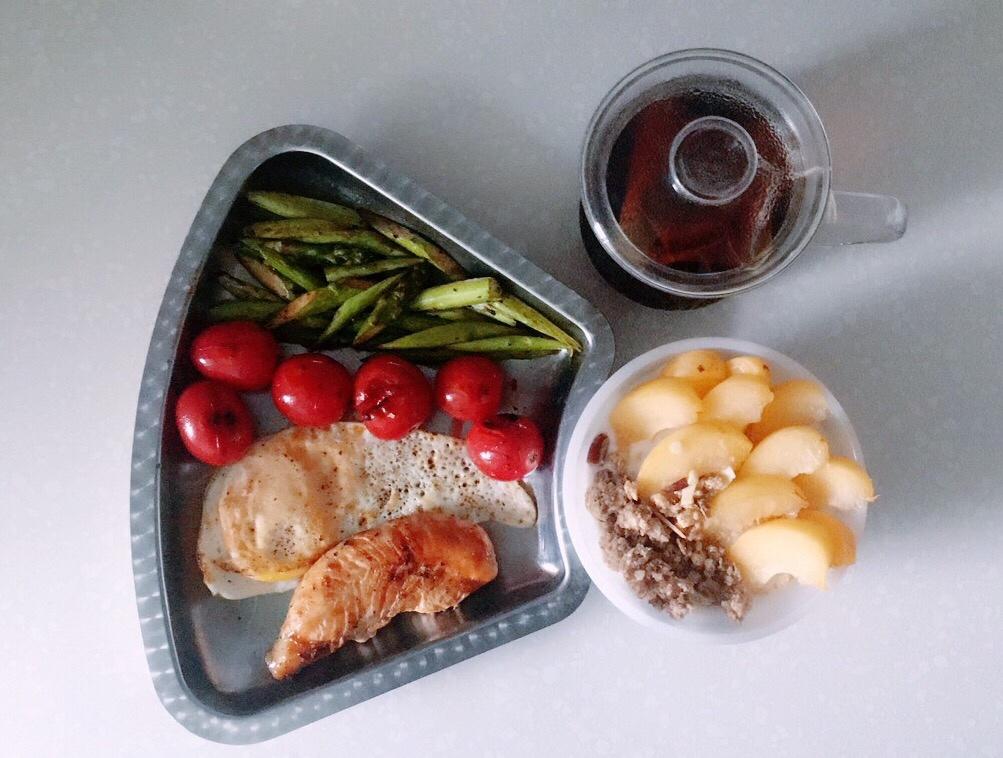 酷炫屌炸天好吃的煎鸡胸肉（香蒜蜂蜜煎鸡胸肉）