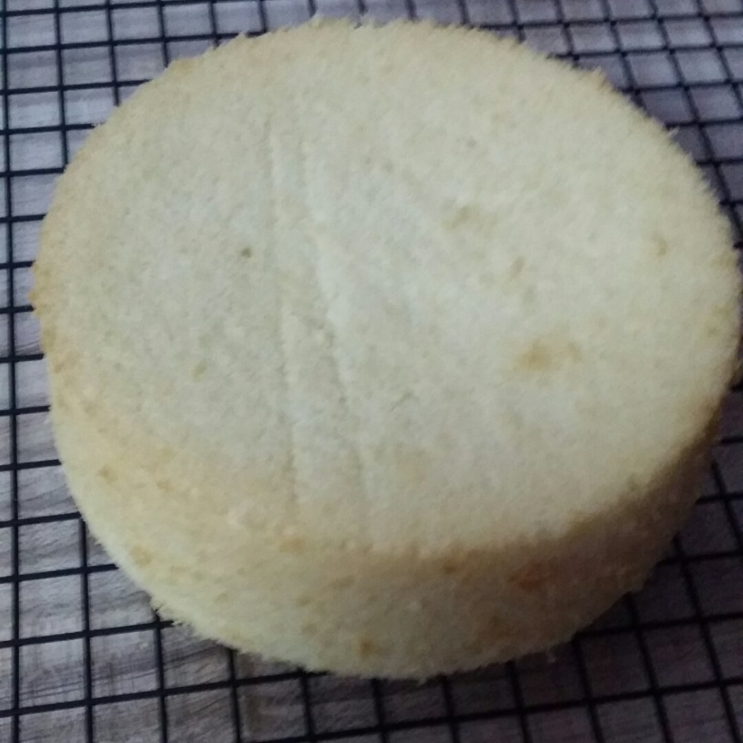 6寸原味戚风蛋糕