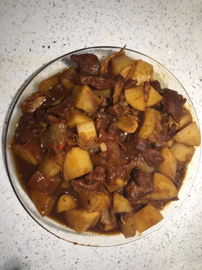 红烧牛肉土豆 （独家秘制）
