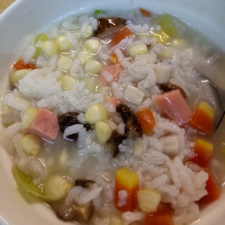 玉米胡萝卜香菇粥