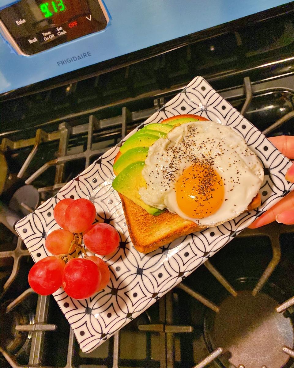 巨好吃的牛油果土司