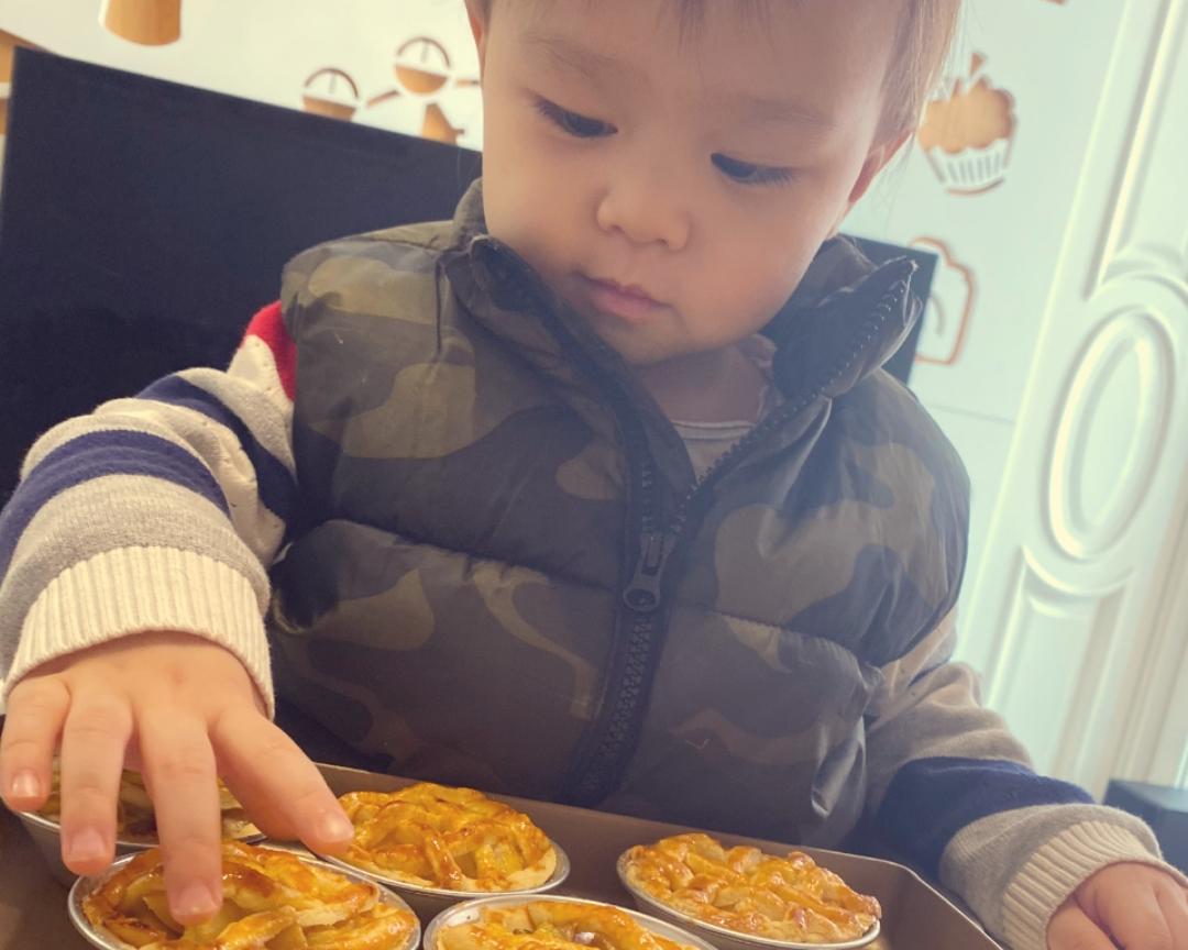 孩子都可以做的苹果派的做法