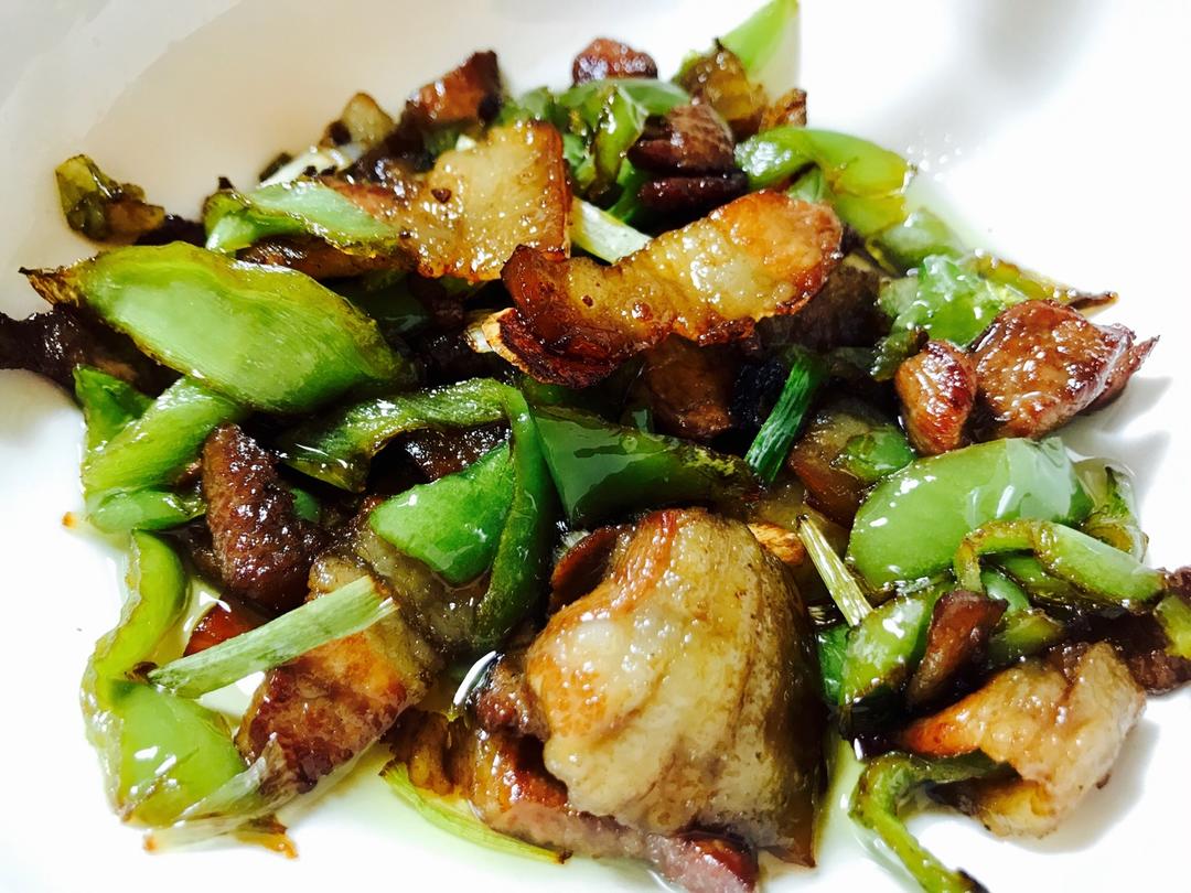 农家小炒肉【记忆中勾魂的油汤】