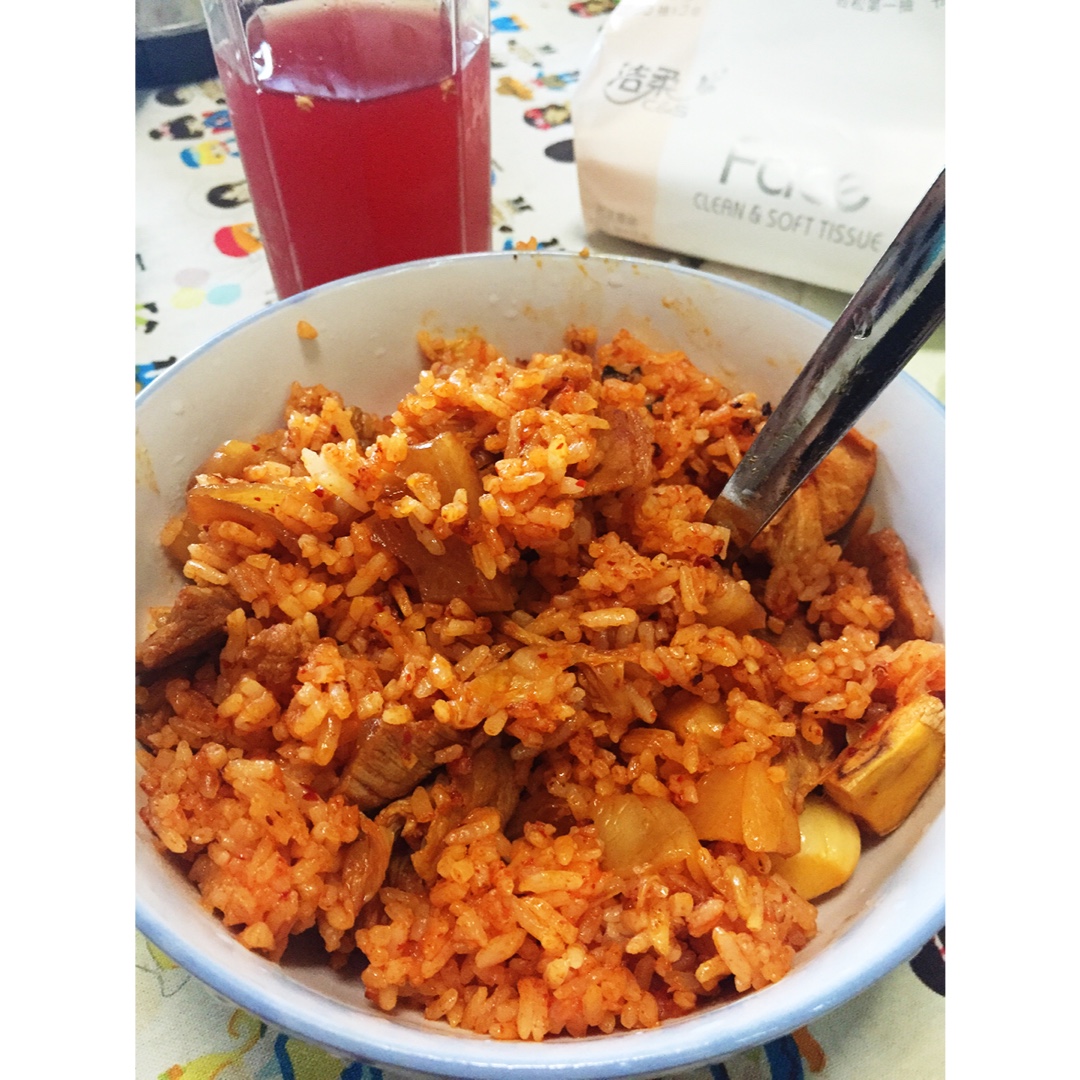 五花肉泡菜炒饭