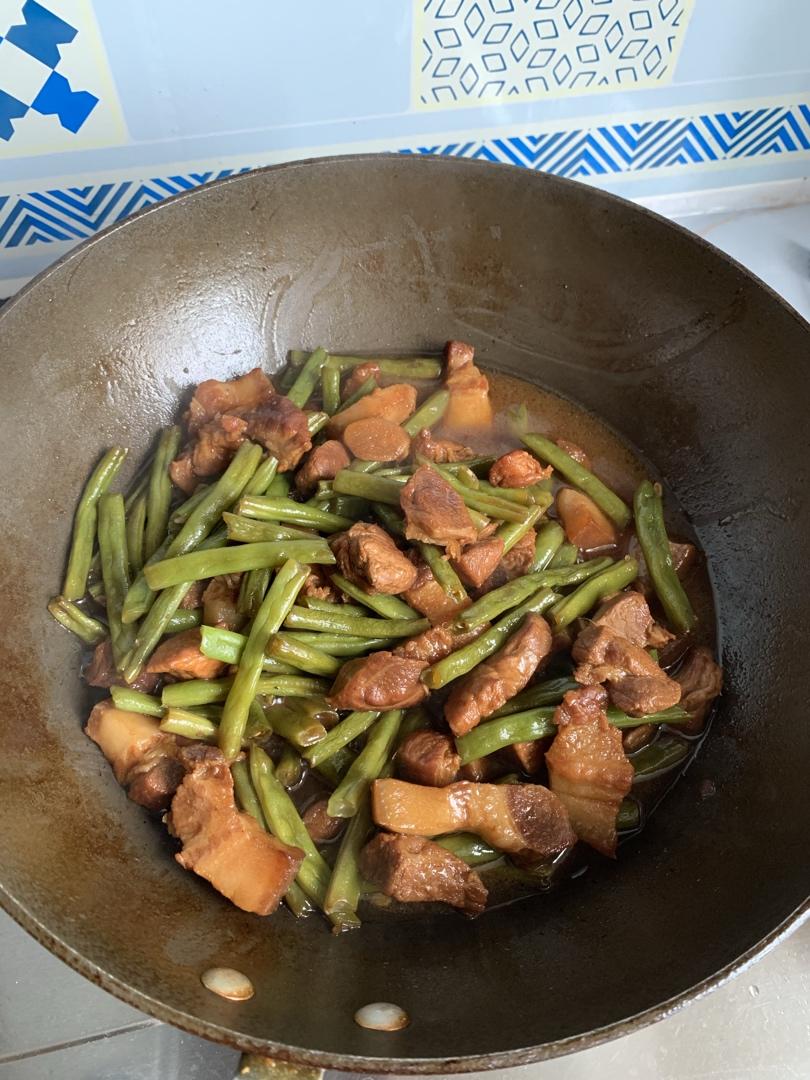 柚子yo做的百吃不厌的东北豆角炖肉