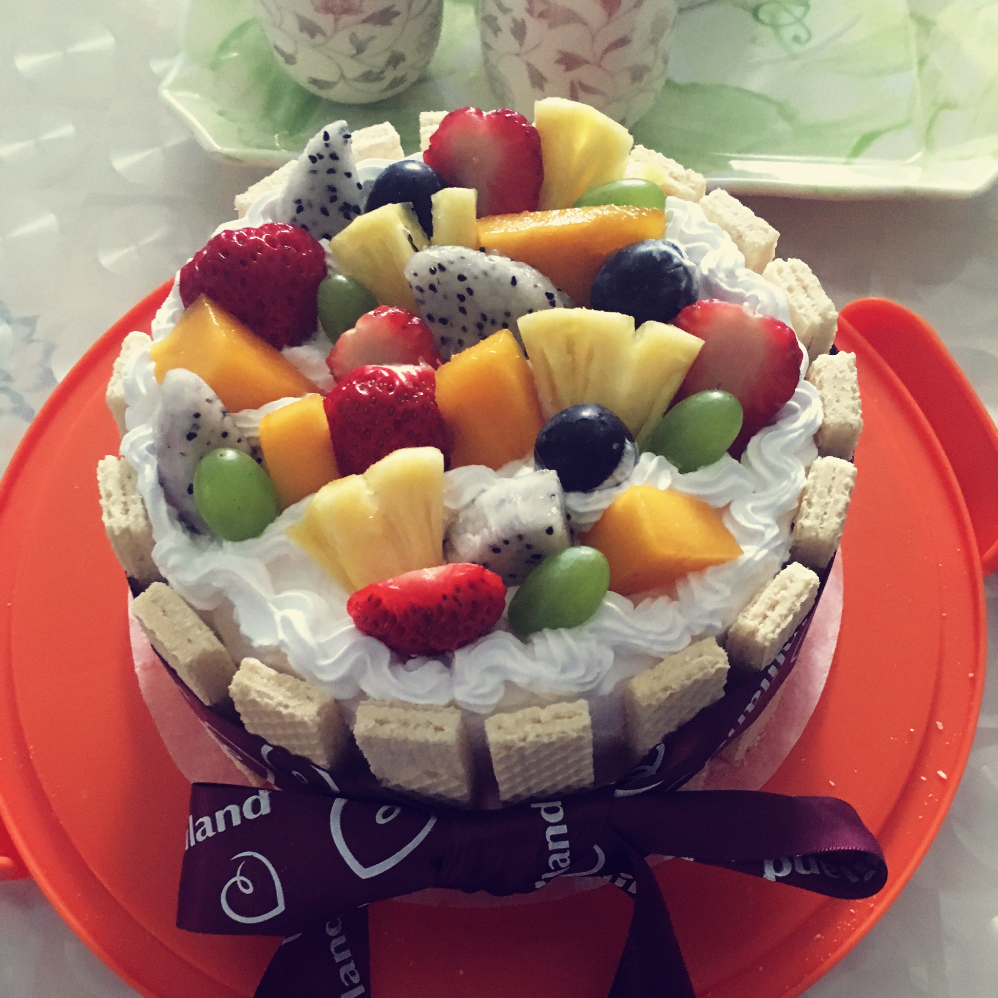 生日蛋糕教程【威化饼干围边】