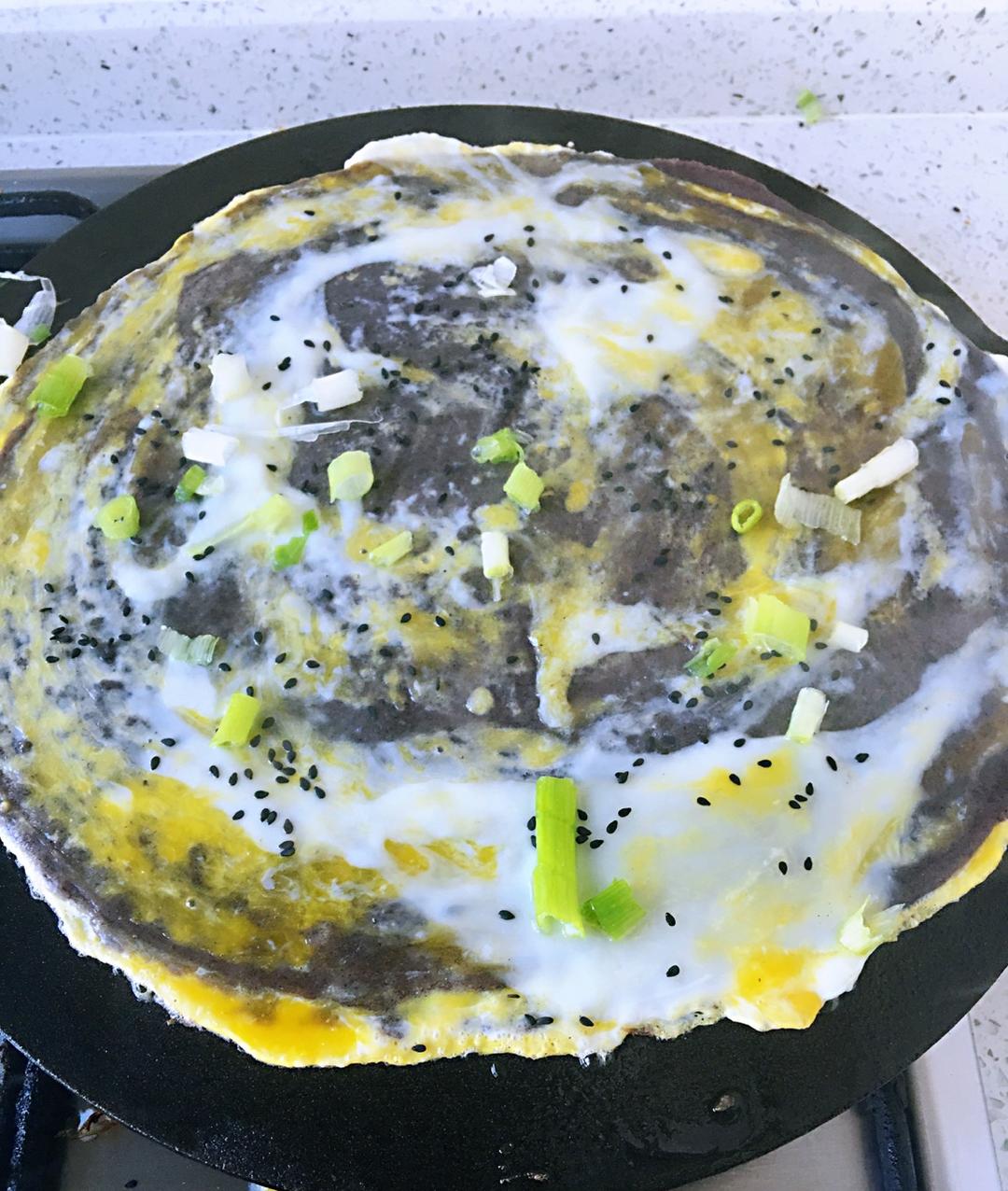 秒杀早餐摊不破皮大煎饼，步骤超详细