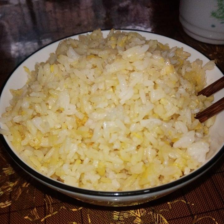 简单食--黄金蛋炒饭