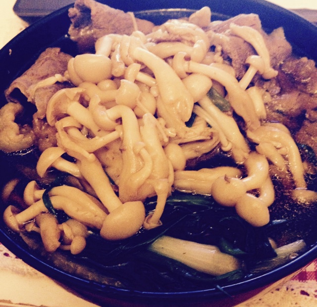 寿喜烧（日式牛肉锅）