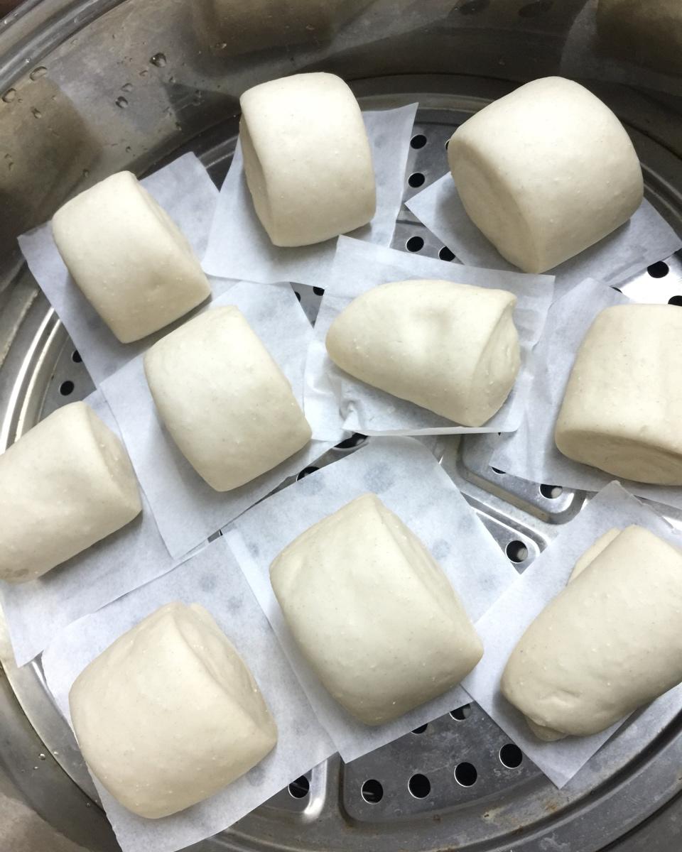 细腻光滑一次发酵牛奶馒头