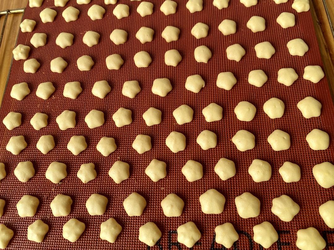 无油无水蛋黄小饼干