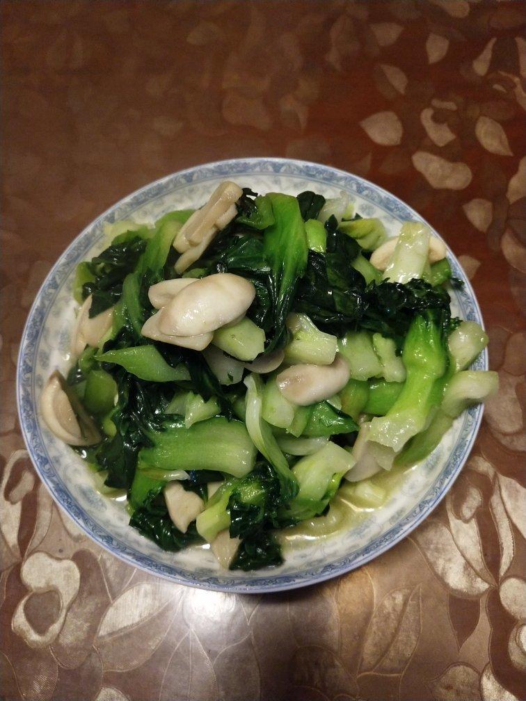 青菜炒蘑菇