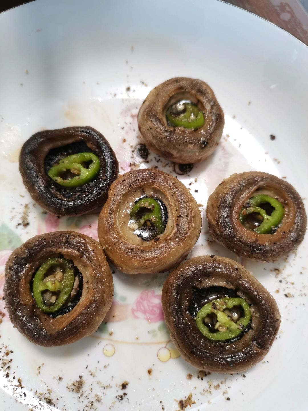 香煎口蘑  鲜的扭起来