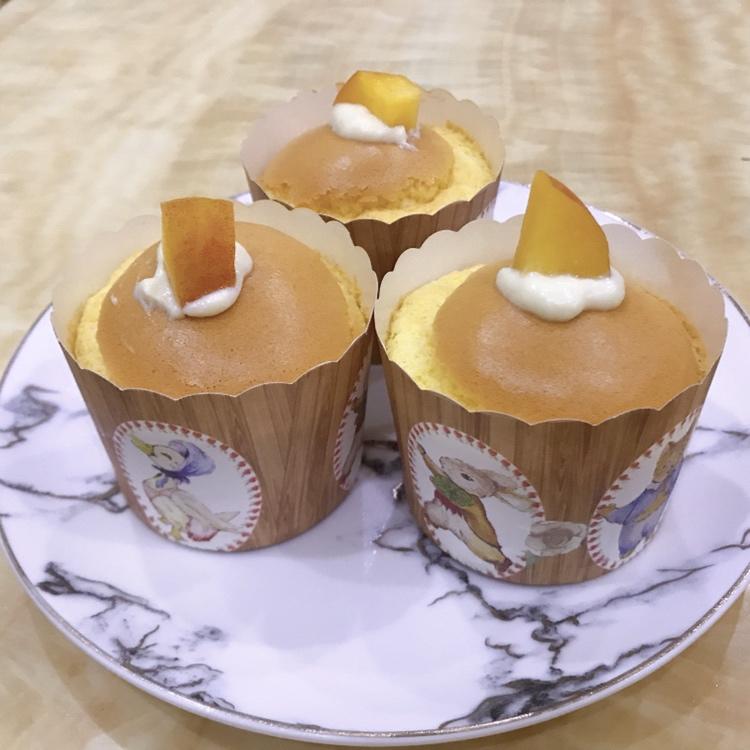 消耗淡奶油之作_淡奶油蛋糕