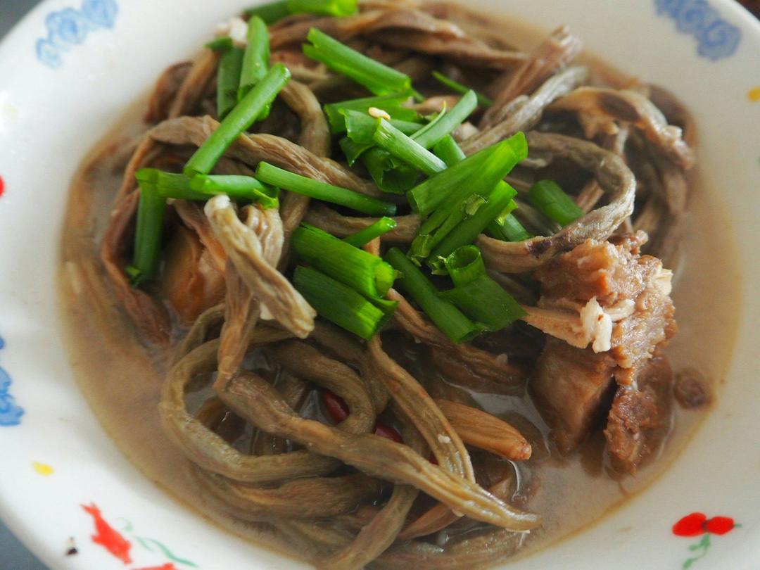 干豇豆炖腊排骨