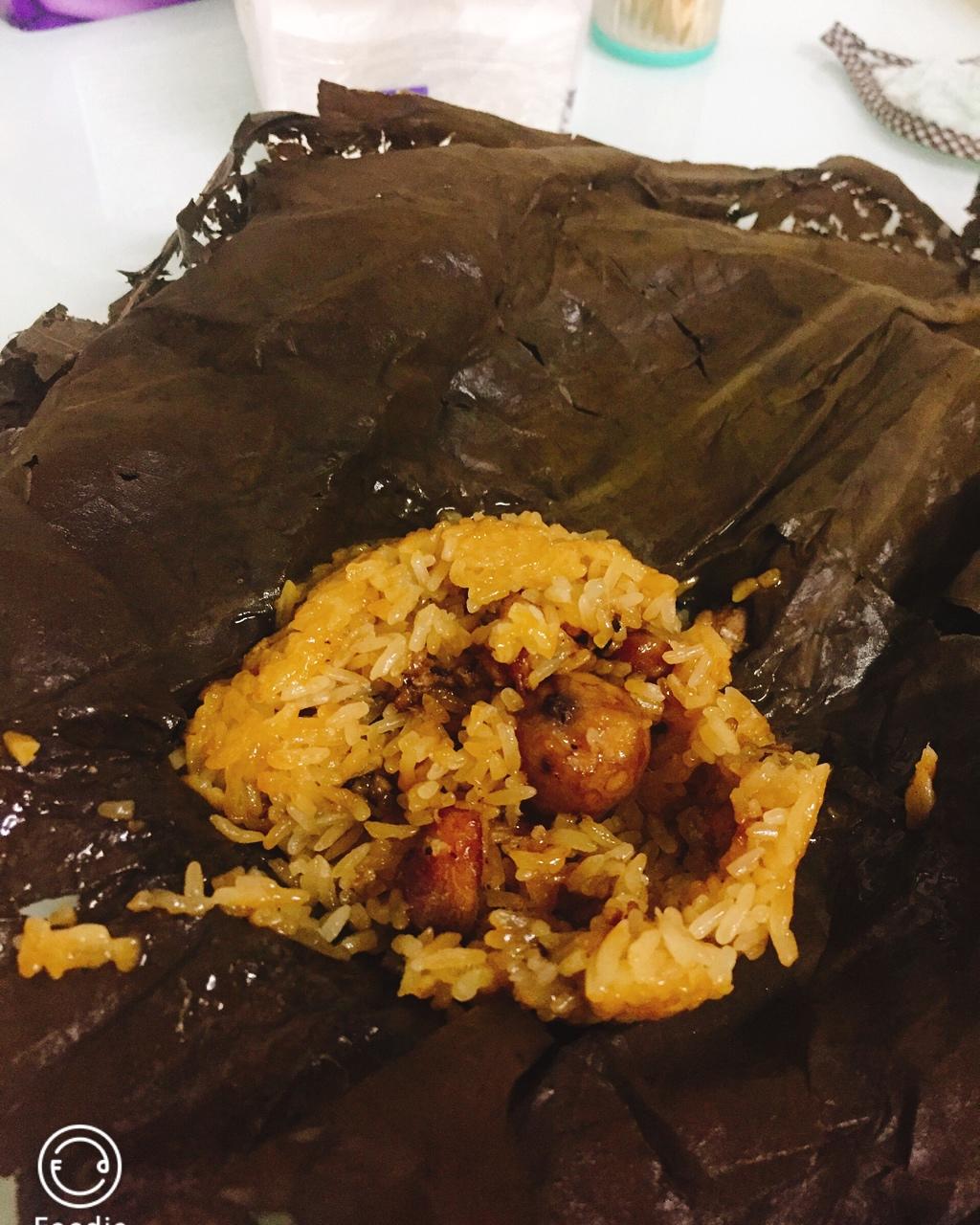 【荷香糯米鸡】