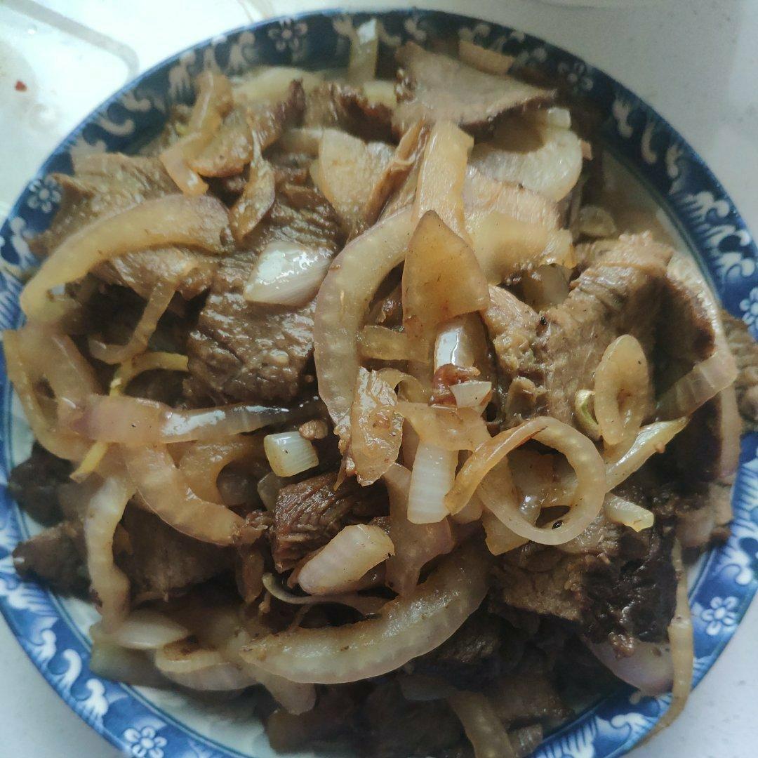 小尖椒炒卤牛肉