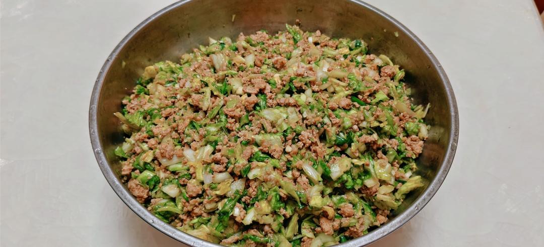 猪肉圆白菜包子馅。