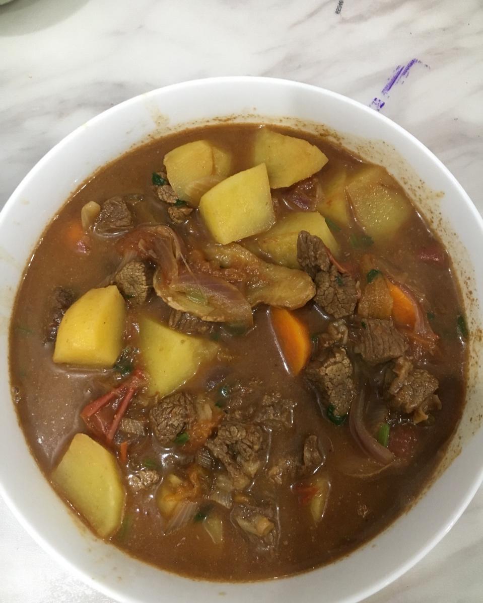 红烧牛肉土豆 （独家秘制）