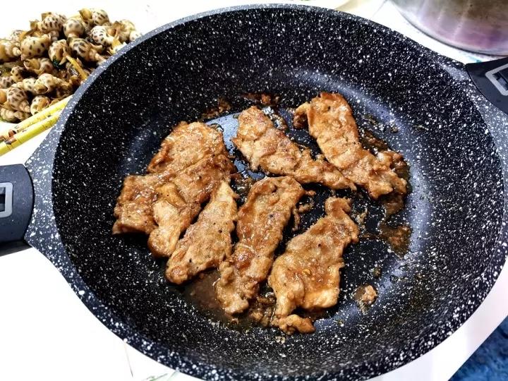 嫩煎黑椒鸡胸肉【我是马小坏】