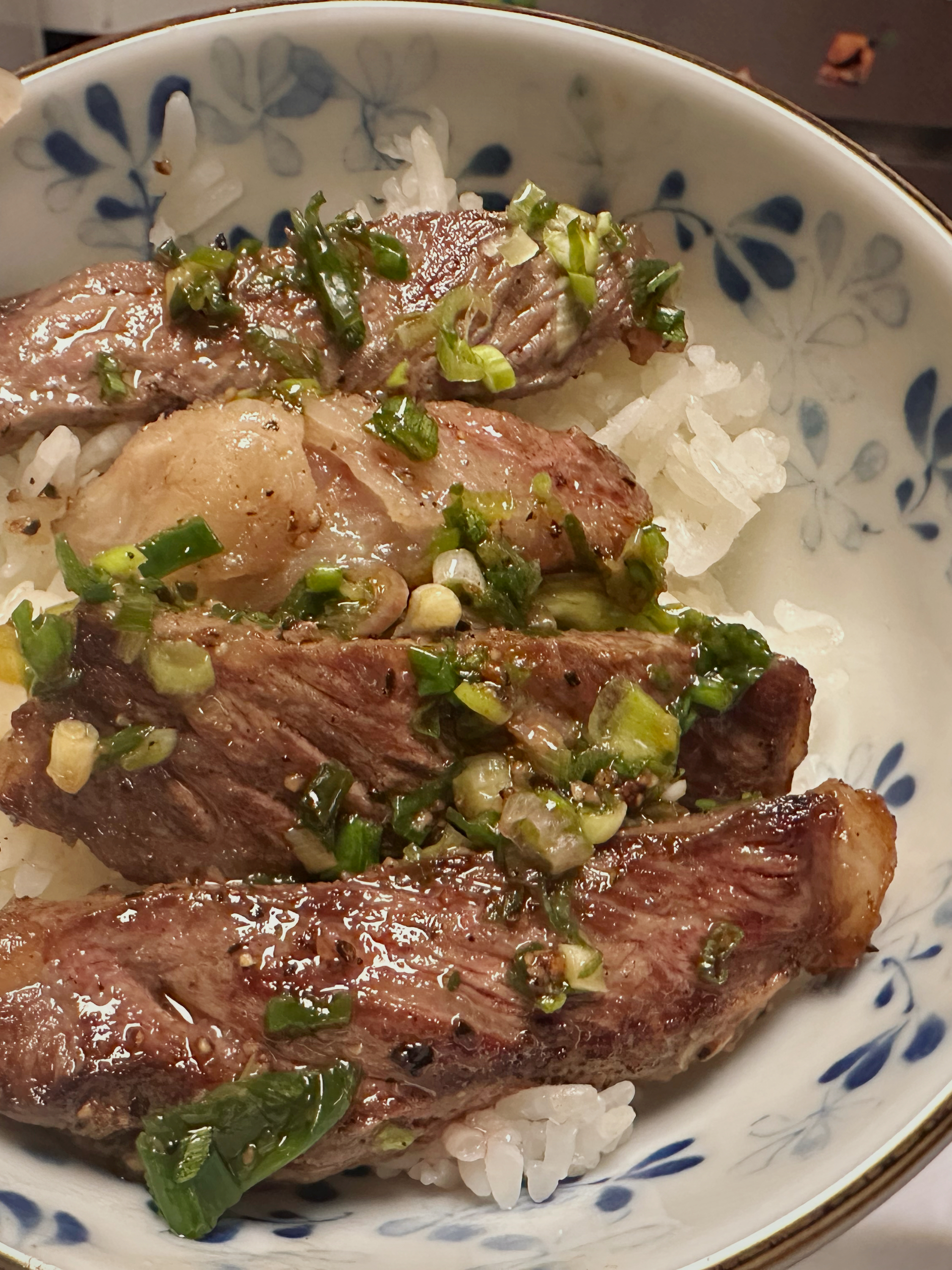 日式牛排饭Steak Donburi
