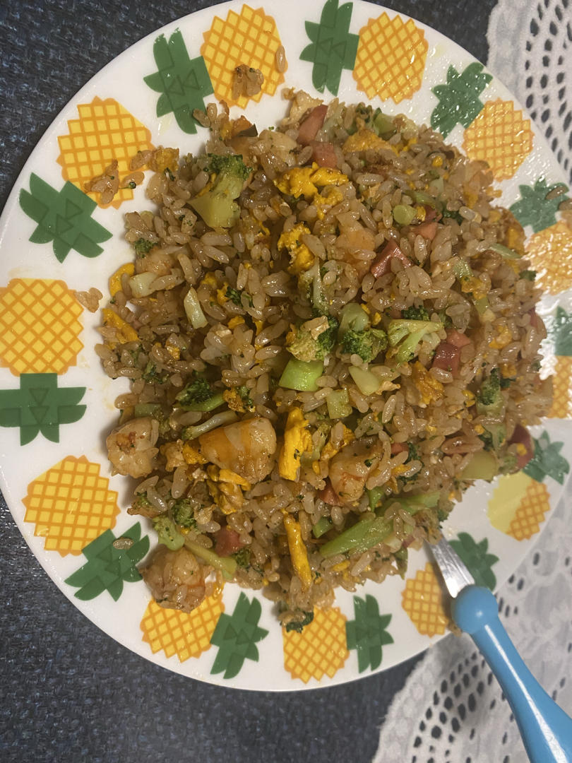 黄金虾仁炒饭